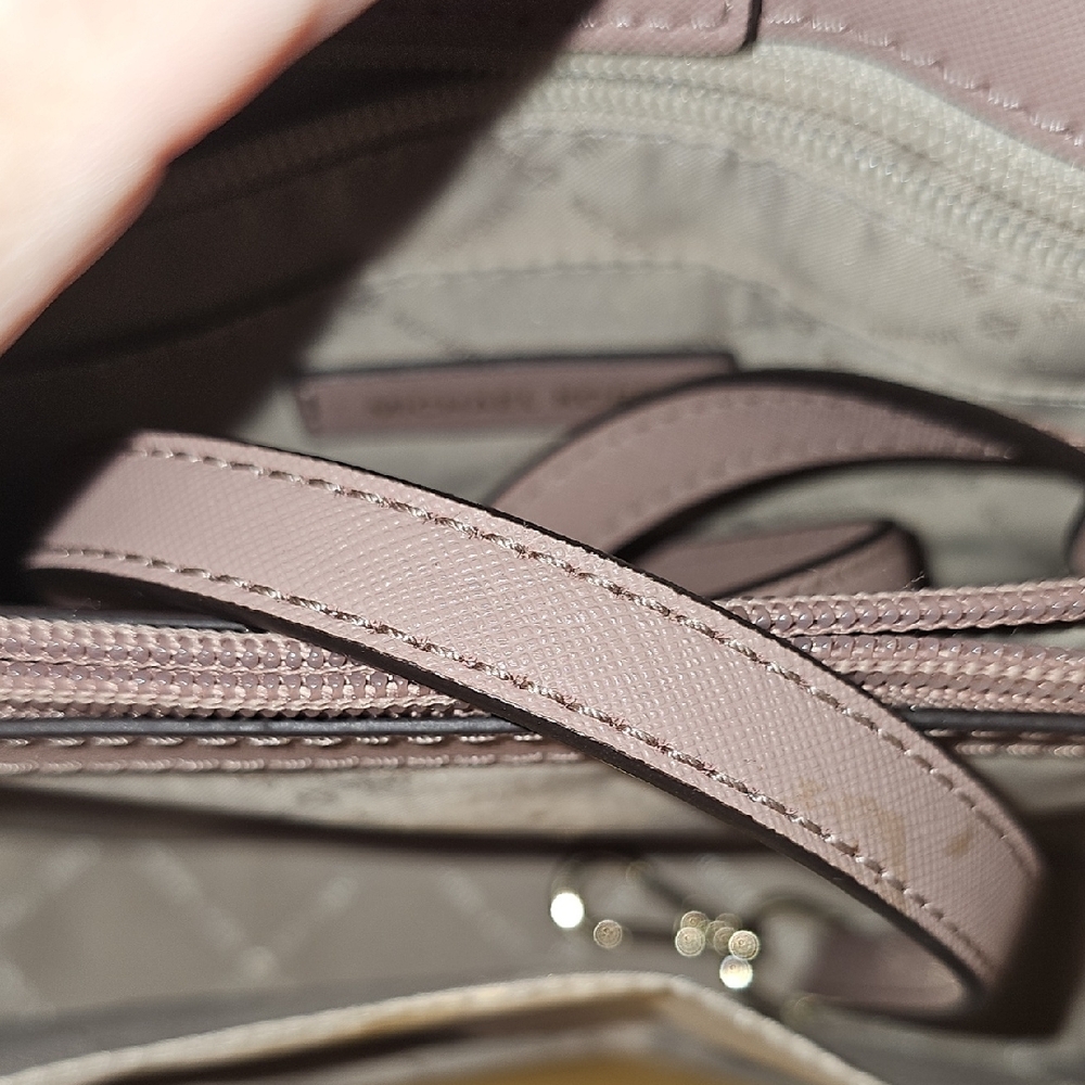 Michael Kors Pink Sofia Shoulder Bag with Chain Details - Picture 6 of 8